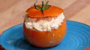 Tomate relleno de atún: la cena más saludable cuando estás a dieta 1 El tomate y el atún