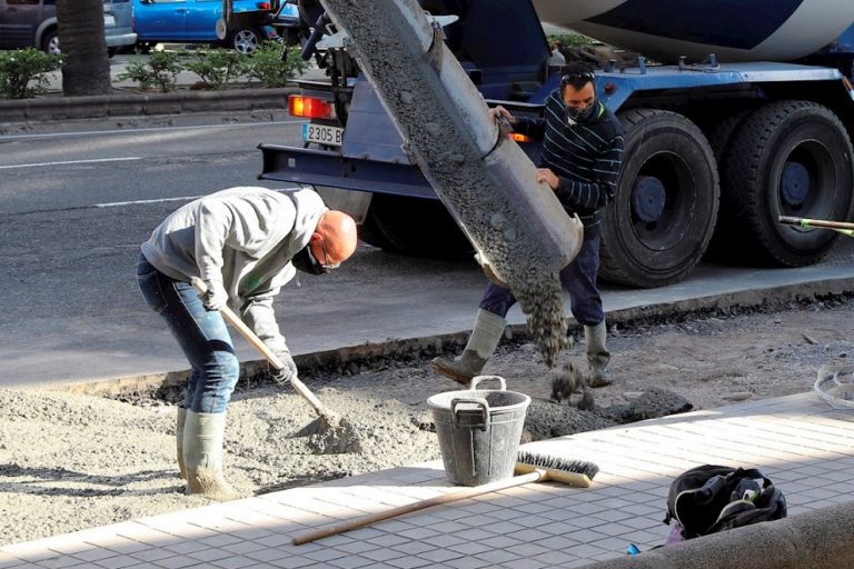 Dos trabajadores murieron en accidente laboral cada día de 2020