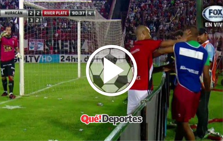¡Alcanza pelotas evita un golazo!