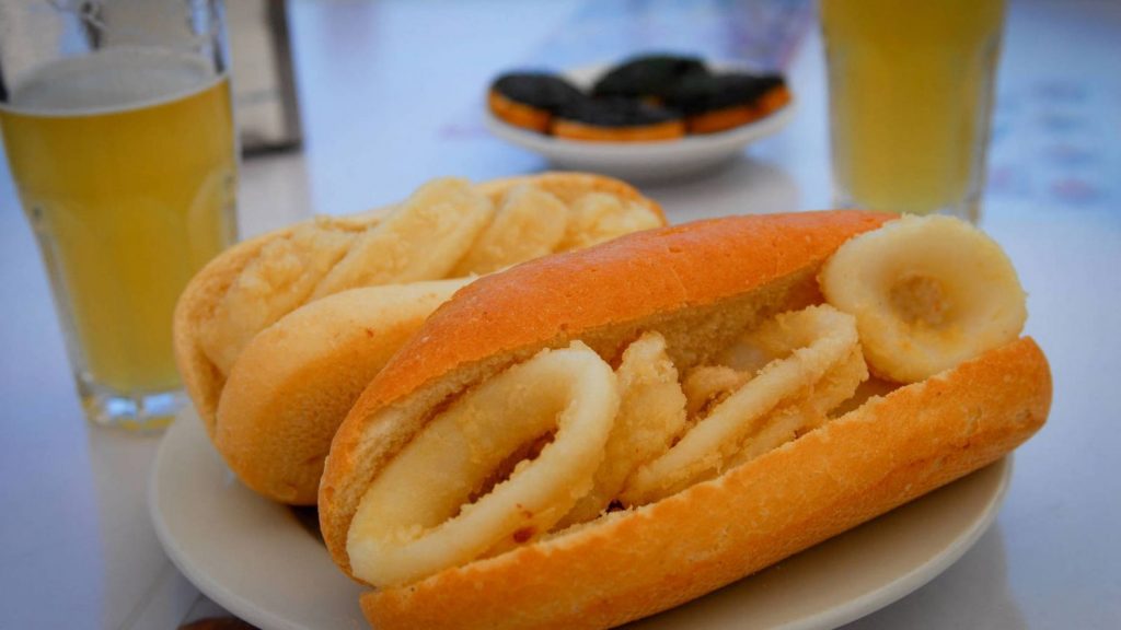 Por qué no deberías comerte el bocata de calamares más famoso de Madrid