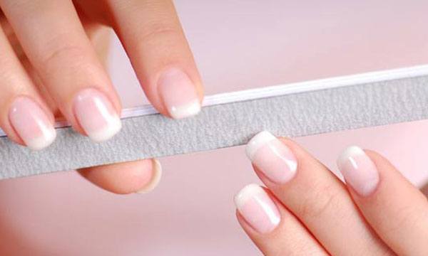 ¿Cómo cuidar las uñas de gel?