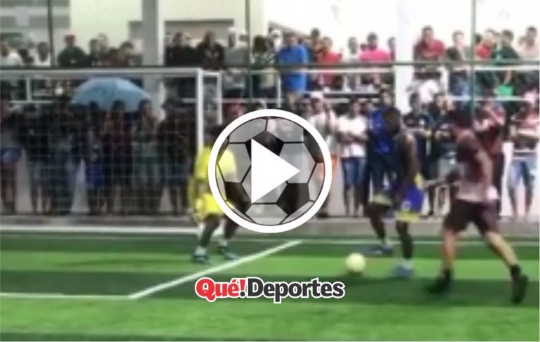 Arruinando la vida de un defensor en 5 segundos