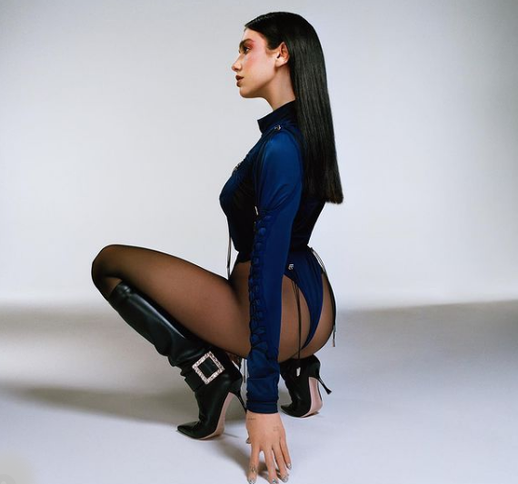 Dua Lipa presenta "Future Nostalgia - The Moonlight edition" para continuar su éxito 1 Dua Lipa Future Nostalgia The Moonlight edition