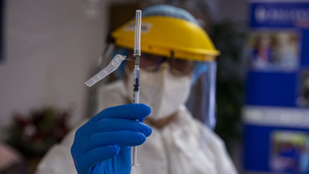 Vacuna del Covid-19: ¿Quiénes deberían ser los siguientes según los expertos?