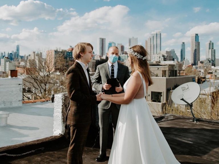 Las formas más extrañas de celebrar San Valentín en todo el mundo