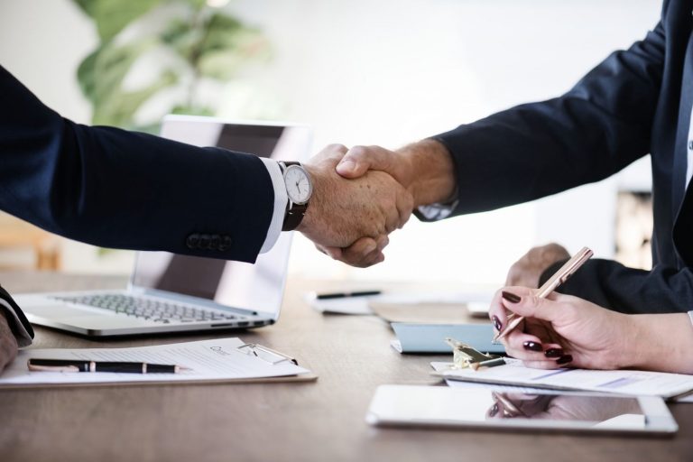 Dos de cada tres empresas surgidas en 2010 han cesado su actividad