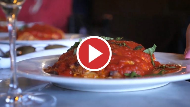 Este restaurante contrata abuelas en vez de chefs