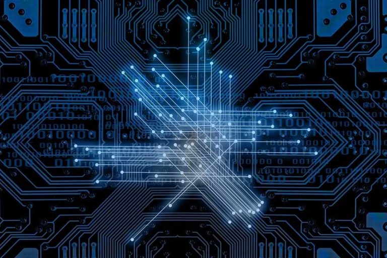 Adigital insta al Gobierno a adoptar una Estrategia Cloud para la transformación digital