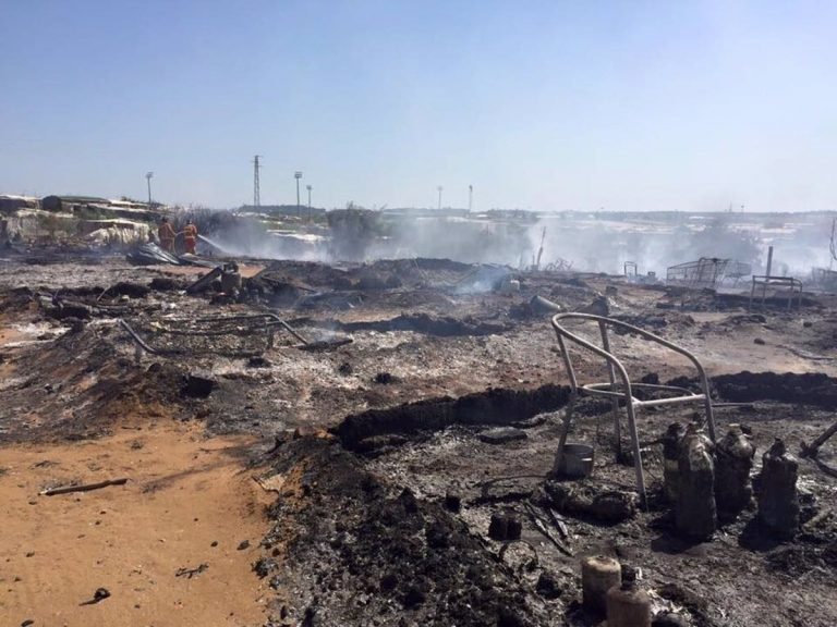 UGT y CCOO lamentan un nuevo incendio en asentamiento de Huelva