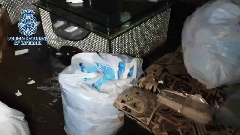 Requisadas cuatro millones de mascarillas que estaban siendo falsificadas