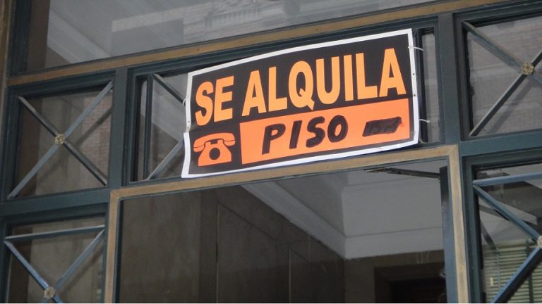 Podemos reprocha al PSOE que sigue sin tener propuesta para regular el precio del alquiler