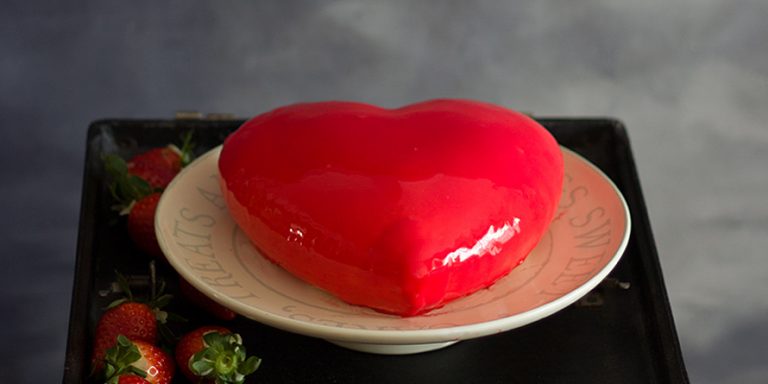Tarta de San Valentín: cómo hacer el postre que ponga la 'guinda' al día del amor