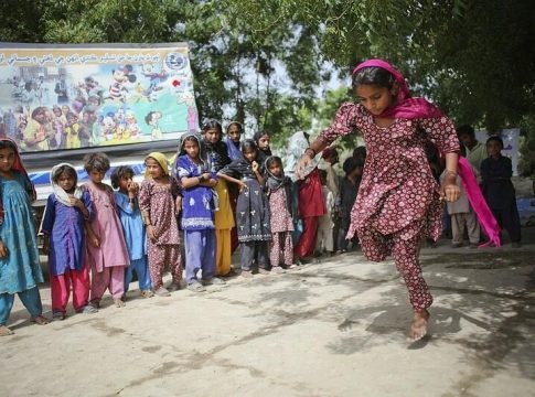 Más de 168 millones de niños siguen con las escuelas cerradas un año después Más de 168 millones de niños siguen con las escuelas cerradas un año después