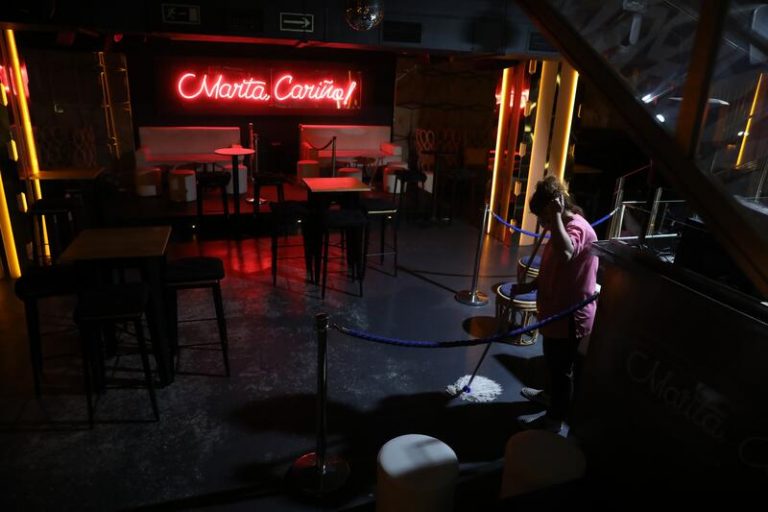 Casi 5.000 locales de ocio nocturno han cerrado