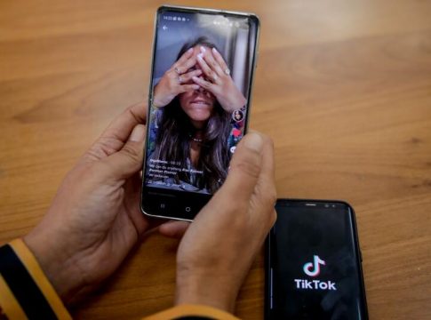 TikTok obligará a aceptar los anuncios personalizados desde el 15 de abril TikTok obligará a aceptar los anuncios personalizados desde el 15 de abril