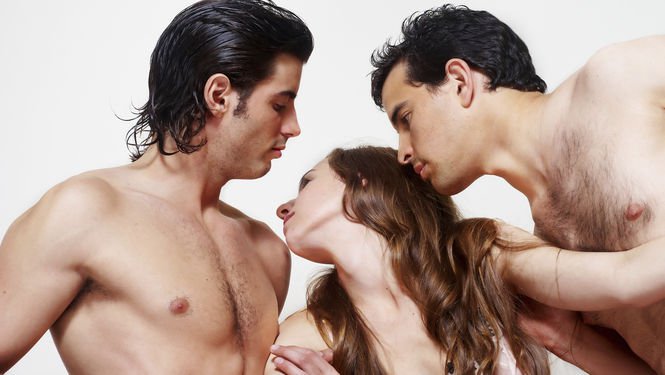 5 fantasías sexuales que deberías cumplir antes de morir 26 5 fantasías sexuales que deberías cumplir antes de morir 01