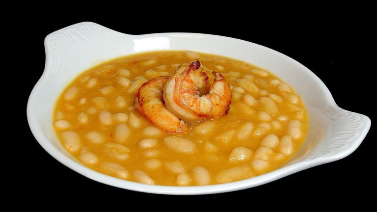 La receta de estrella Michelín para hacer un arroz con alubias blancas espectacular