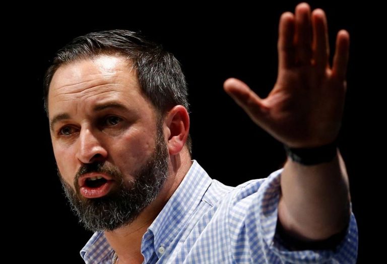 Abascal acusa a Cs de traicionar a los murcianos por caer en brazos del comunismo