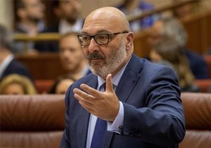 Vox se reunirá con Educación, espera establecer fecha para implantación del "pin parental"