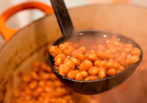 Qué son las flatulencias 30 Alimentos que producen gases