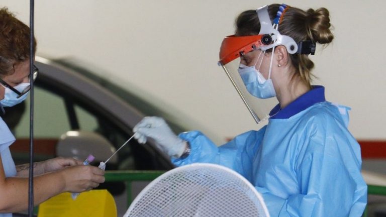 Aragón confirma 108 positivos y 48 personas están ingresadas en UCI con la COVID-19