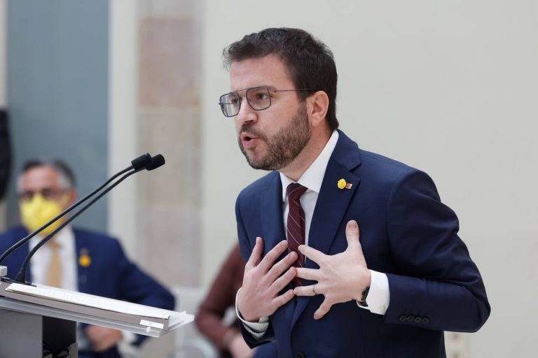 Junts volverá a abstenerse en la segunda vuelta de la investidura de Aragonès