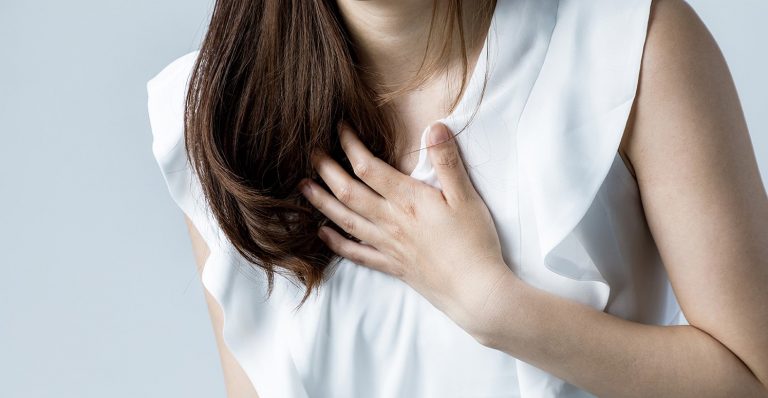 El diagnóstico de ataque cardíaco se pasa por alto en las mujeres con más frecuencia que en los hombres