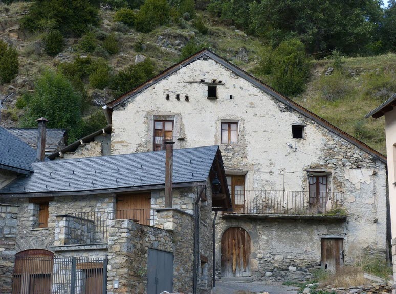 ¿Renovar una casa de pueblo es una tarea compleja?