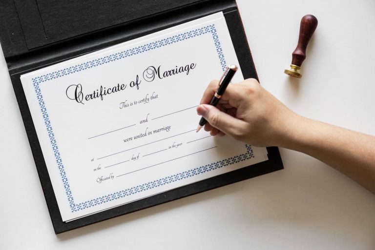 Cómo pedir un certificado de matrimonio online