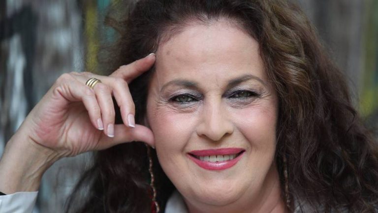 Carla Antonelli avala la autodeterminación de género