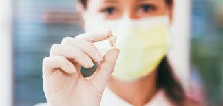 Cómo aliviar el dolor cuando te han sacado una muela 213 ¿Cómo puedes evitar una infección luego de una extracción de muela?