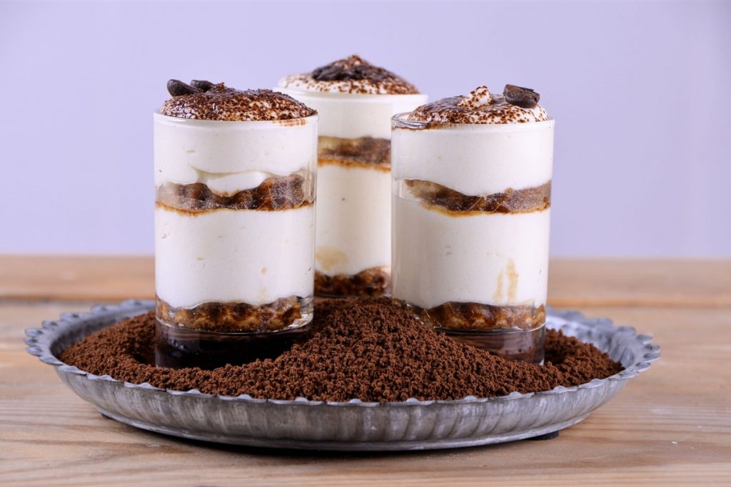 Cómo hacer un tiramisú de merengue 141 El tiramisú