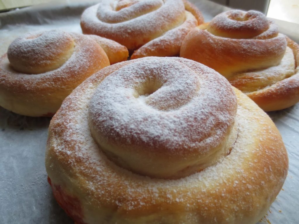 Cómo hacer unas ensaimadas caseras en la Thermomix 202 Un dulce de más de 2.000 años de historia