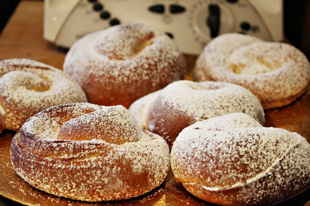 Cómo hacer unas ensaimadas caseras en la Thermomix 203 ¿Qué significa la palabra “ensaimada”?