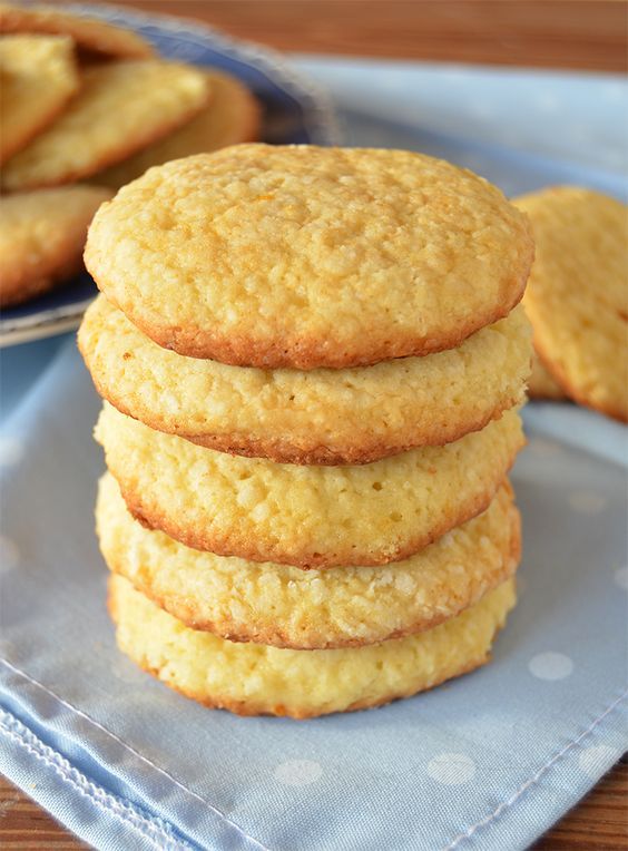 Receta 3: Galletas blandas de coco con esencia de naranja o vainilla