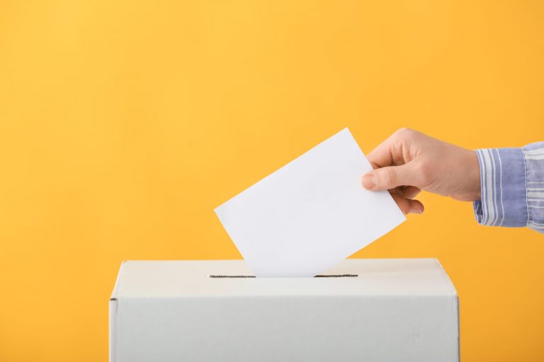 Cómo pedir permiso para votar en las elecciones de Madrid el 4 de mayo