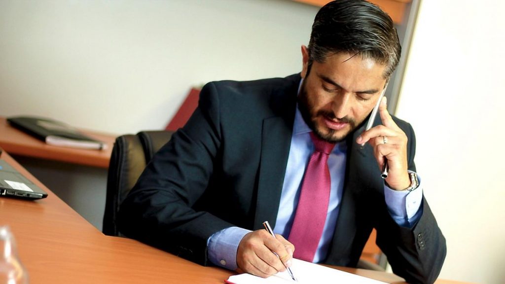 ¿Cuáles son las características de los Abogados del Estado?