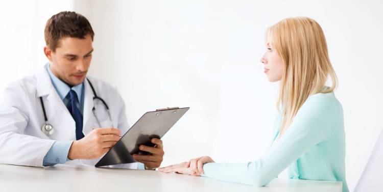 Cómo aliviar las hemorroides sin cremas 8 Consultar al médico