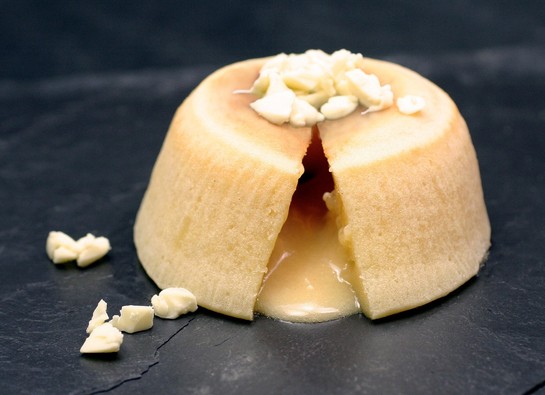 Coulant de chocolate blanco: la receta paso a paso para atreverte a elaborar un dulce 'pecado' 44 Coulant de chocolate blanco la receta paso a paso para atreverte a elaborar un dulce pecado 1