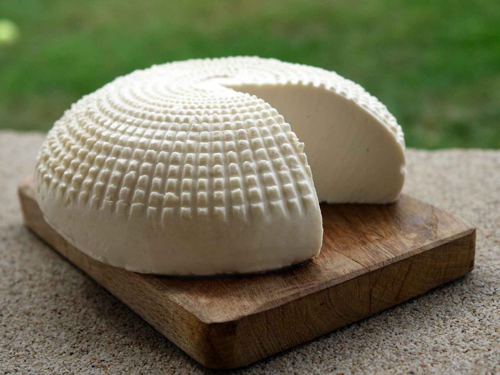 Dieta del yogur: ¿de verdad sirve para perder peso? 187 Quesos bajos en grasa y cereales integrales