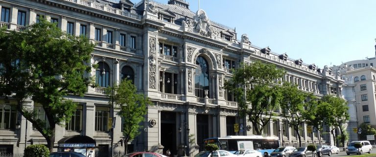 El Banco de España insta a los bancos a seguir reconociendo a tiempo el deterioro del crédito