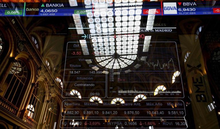 El Ibex 35 se da la vuelta en la media sesión (+0,19%) y se acerca a los 8.400 puntos