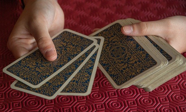 Qué son las cartas del tarot 1 El origen y la evolución de las cartas del tarot