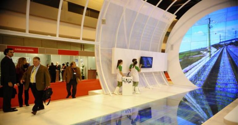 Fitur requerirá un test negativo para acceder