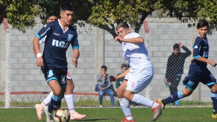 La 'joya' juvenil que ha enamorado al FC Barcelona 70 Gonzalo Sosa 2