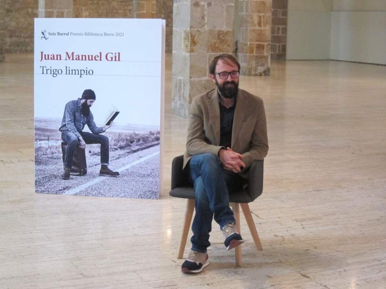 Juan Manuel Gil diluye fronteras en 'Trigo limpio'