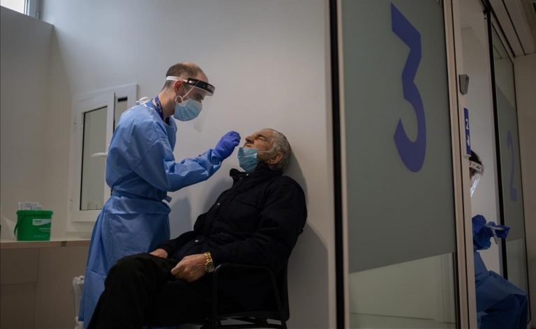 La C. Madrid notifica 370 casos nuevos y 12 fallecidos más