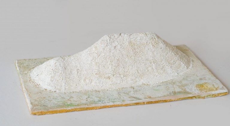 Carmen Laffón rinde homenaje a Sanlúcar de Barrameda en su obra más reciente