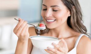 Los motivos por los que deberías desayunar siempre antes de las 830