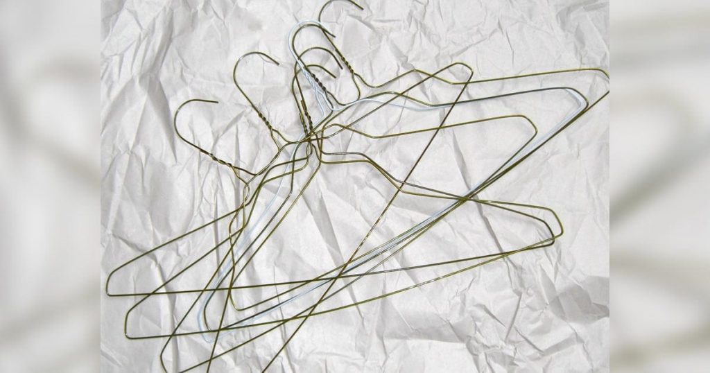 ¿Cuáles son los usos originales que se le dan a las perchas?